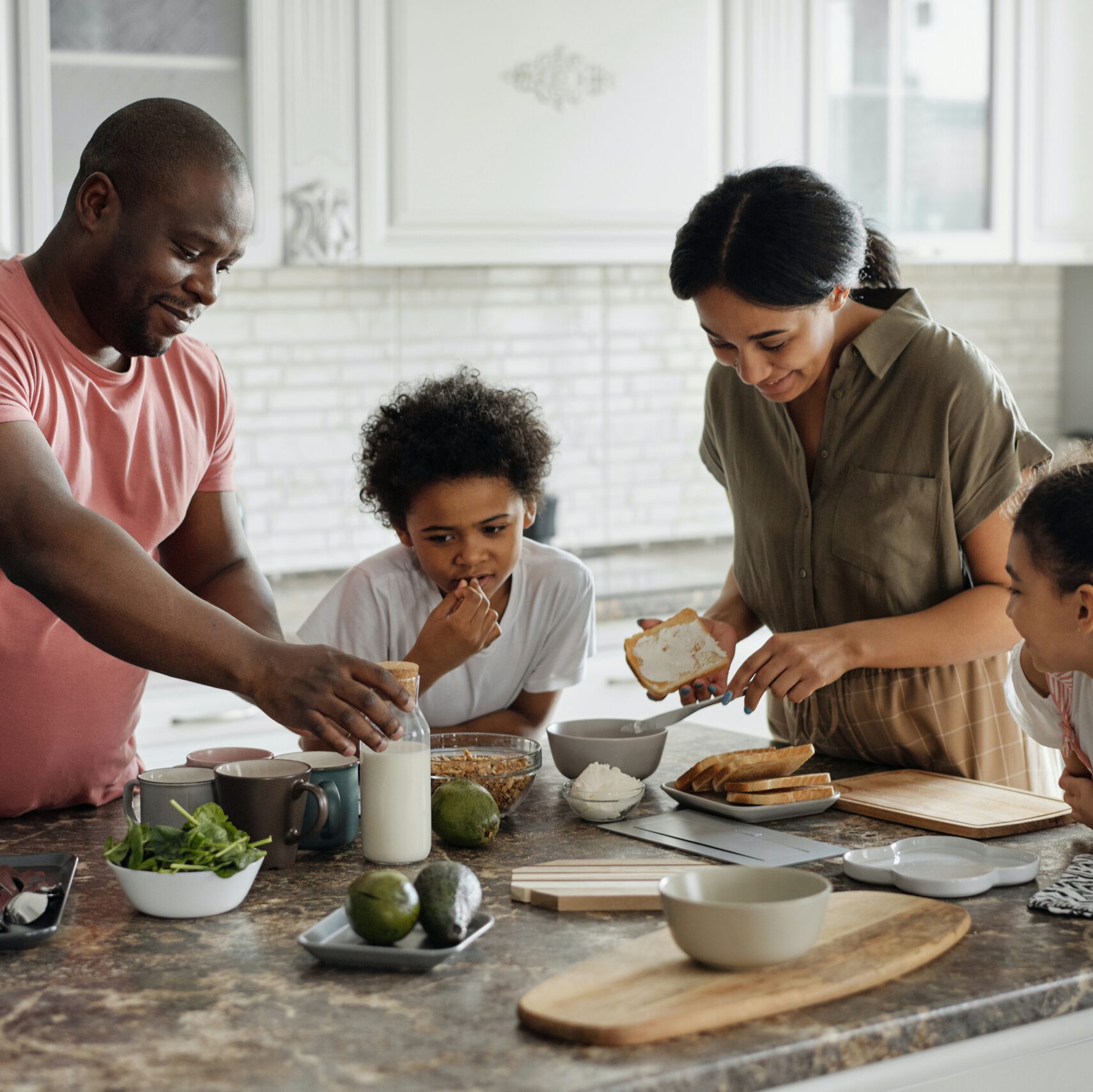 pexels-august-de-richelieu-4259140